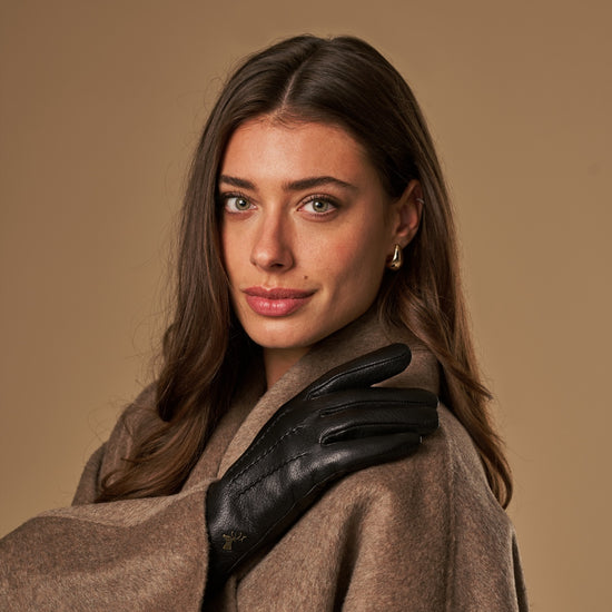 Alessandra (black) - goatskin leather gloves with lambswool lining & touchscreen feature - Schwartz & von Halen - US - 9