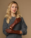 Emma (cognac) - Extra lange handschoenen van schapenleer met luxe kasjmiervoering & touchscreenfunctie