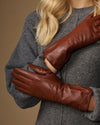 Emma (cognac) - Extra lange handschoenen van schapenleer met luxe kasjmiervoering & touchscreenfunctie
