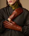 Jasmine (cognac) - Damenhandschuhe aus Lammleder mit luxuriösem Kaninchenfellfutter und Touchscreen-Funktion