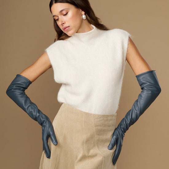 Women's grey leather gloves with silk lining and touchscreen fingertips, long cuff fit