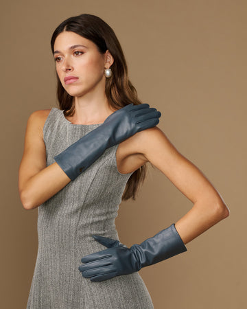 Rosemary Mid-forearm (grau) - Damenhandschuhe aus Lammleder mit Seidenfutter & Touchscreen-Funktion